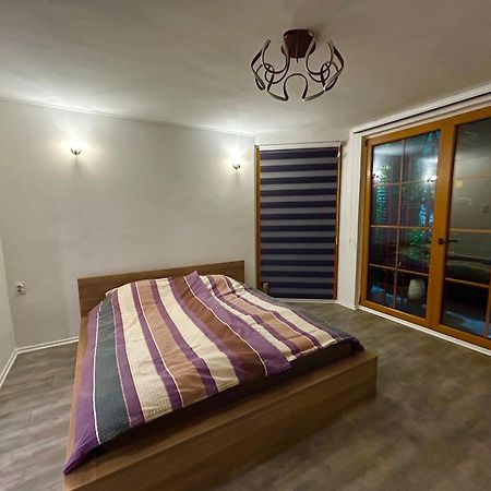 Peaceful Pleasure Apartment & Free Private Parking Sarajevo Exterior photo